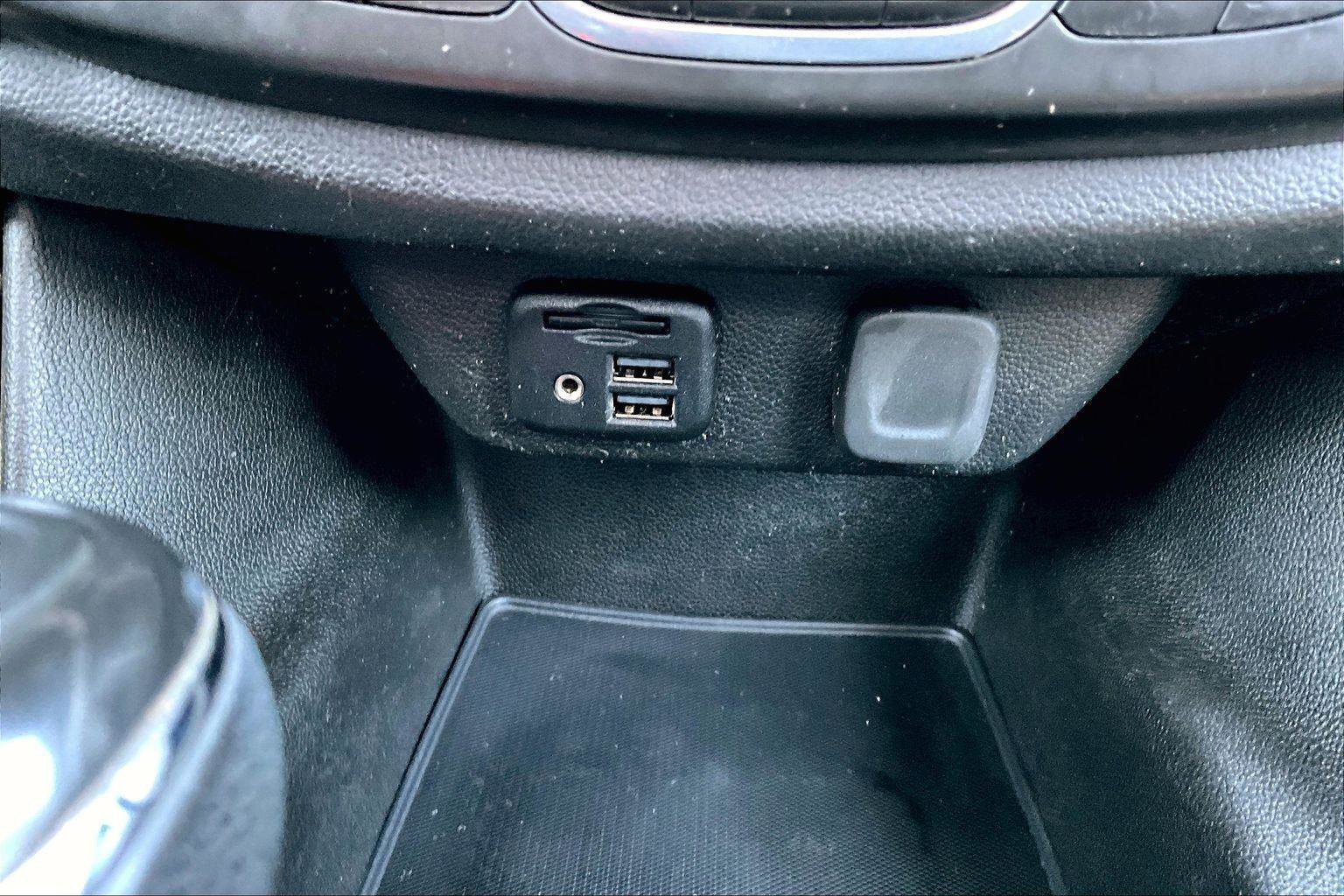 Used 2020 Chevrolet Traverse RS AWD/4WD image 33