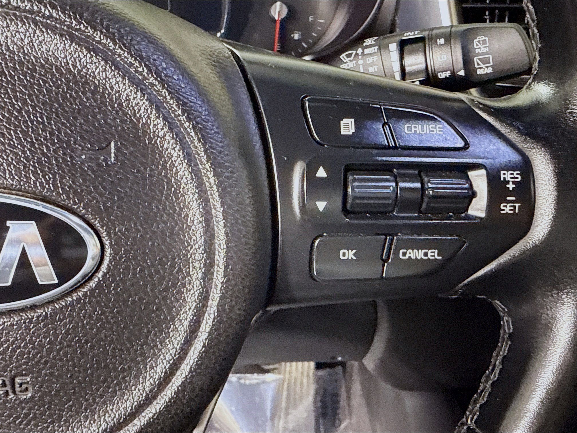 Used 2016 Kia Sorento SX image 15