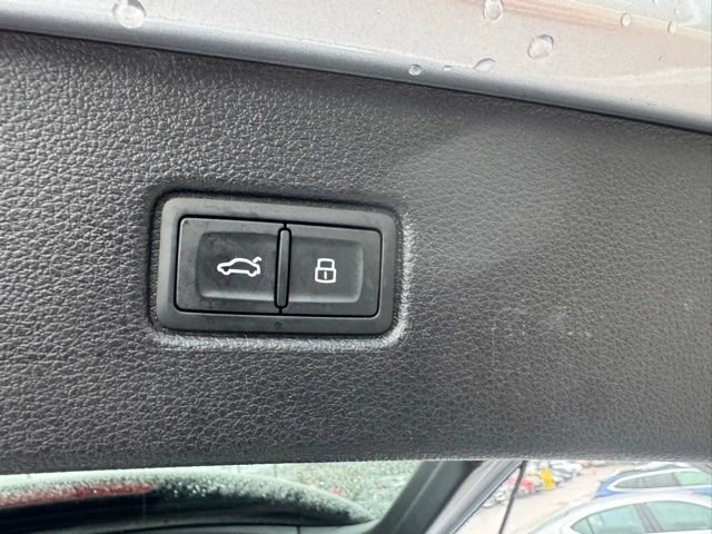 Used 2021 Audi Q7 3.0T Premium Plus image 12