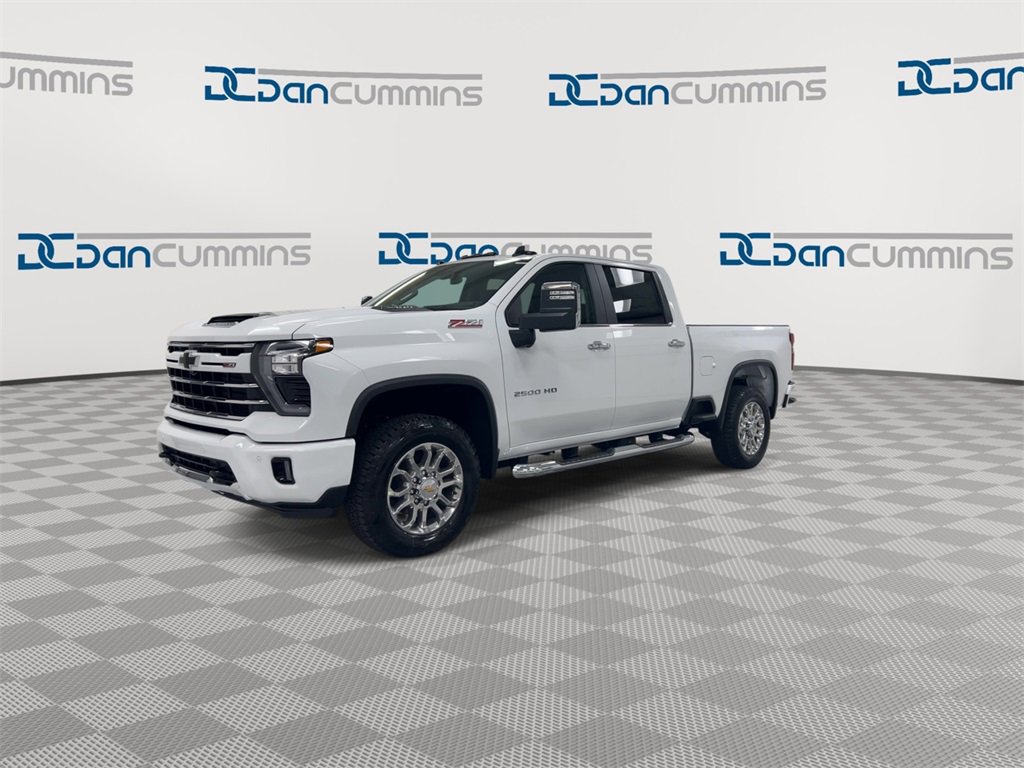 New 2025 Chevrolet Silverado 2500 LT w/ Z71 Chrome Sport Edition image 4
