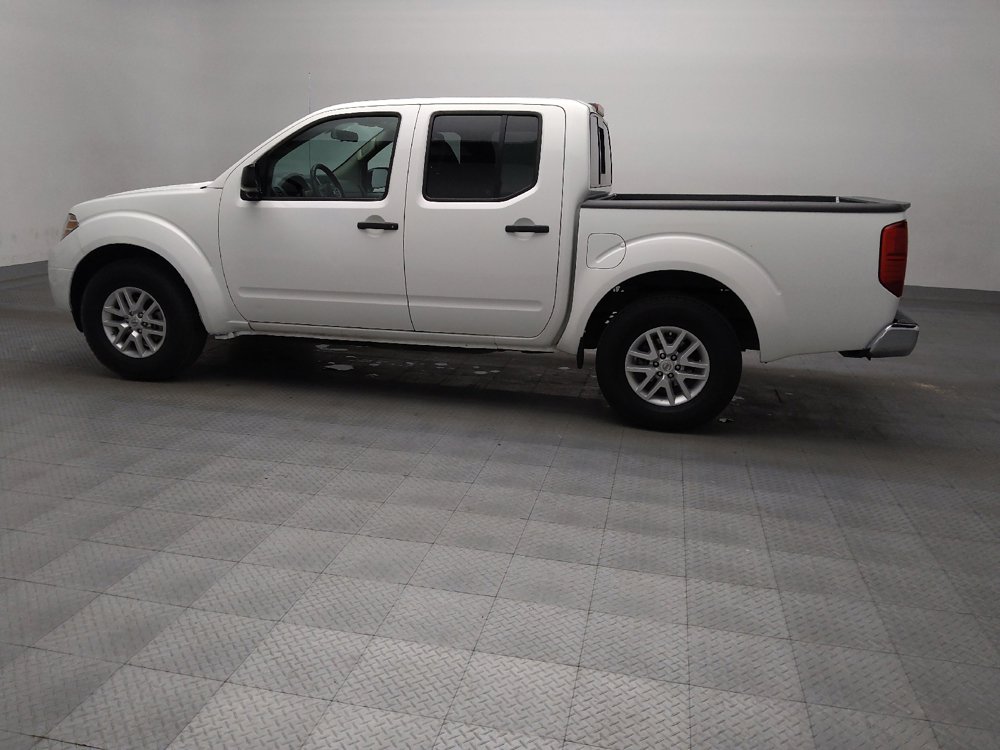 Used 2018 Nissan Frontier SV RWD image 3