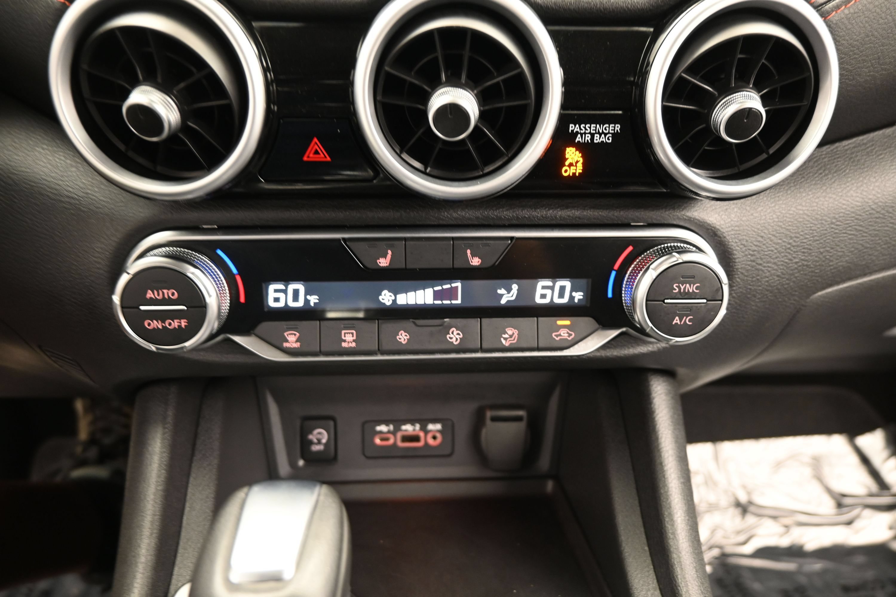 Used 2024 Nissan Sentra SR FWD image 21