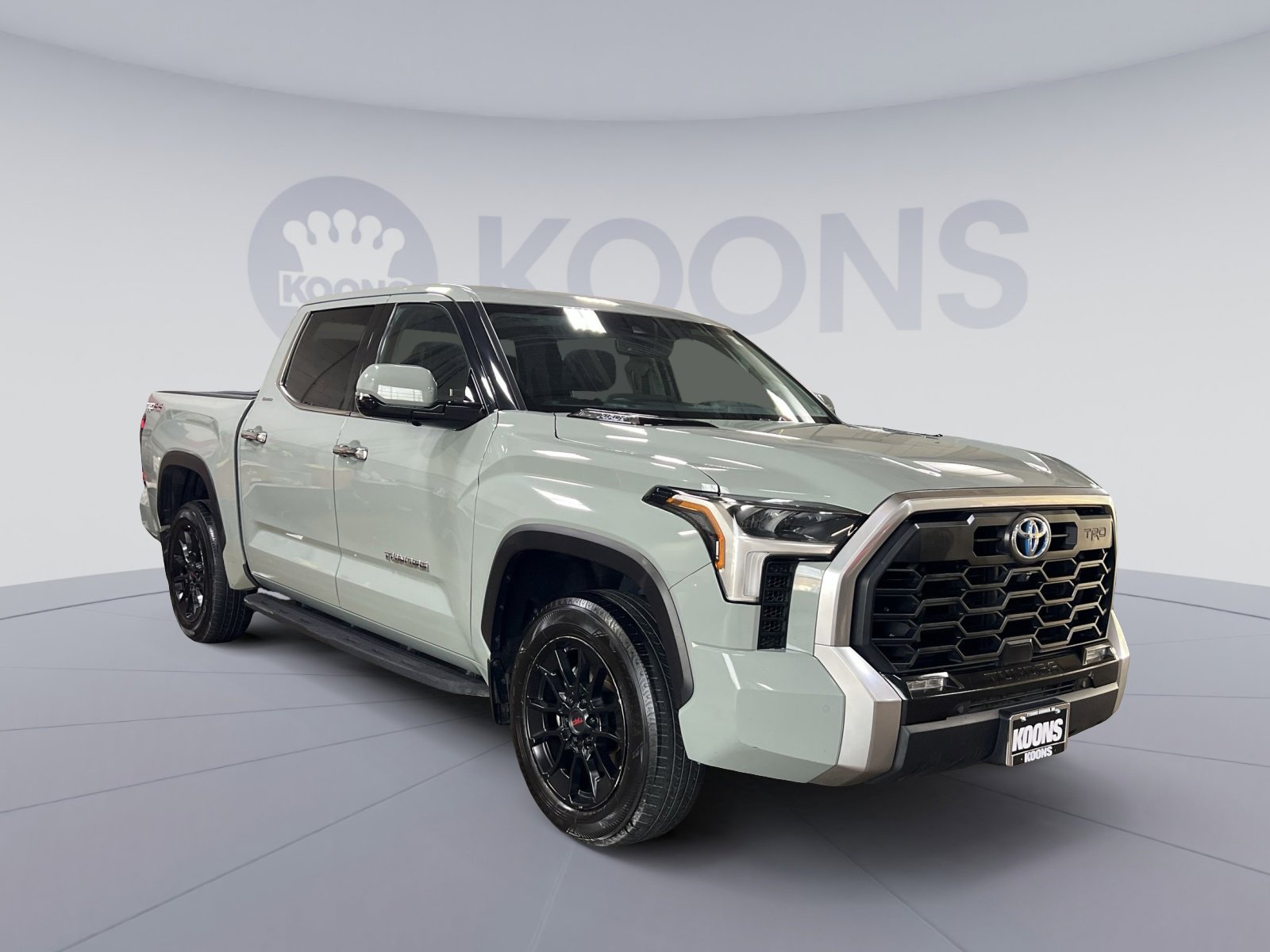 Used 2023 Toyota Tundra Limited image 7