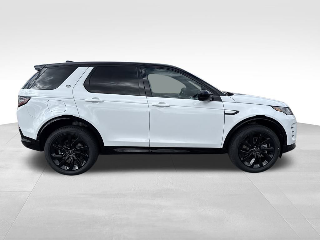 New 2025 Land Rover Discovery Sport Dynamic SE image 5