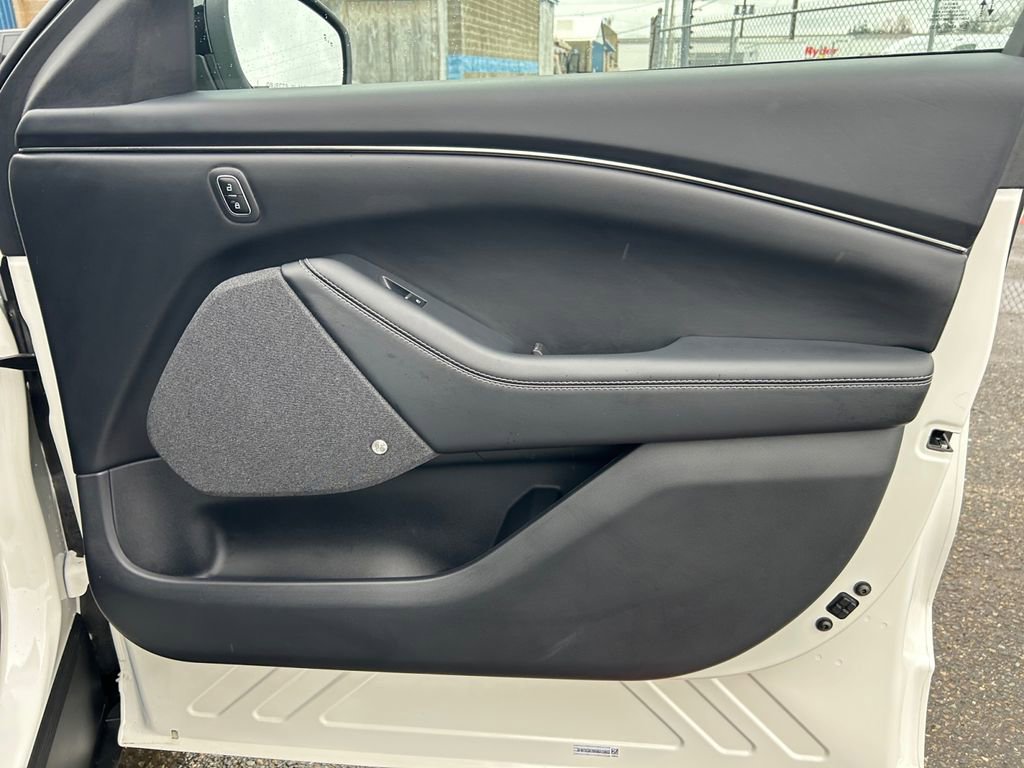 Used 2024 Ford Mustang Mach-E Premium image 25