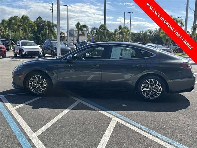 Used 2023 Hyundai Sonata SEL w/ Preferred Accessory Package image 9