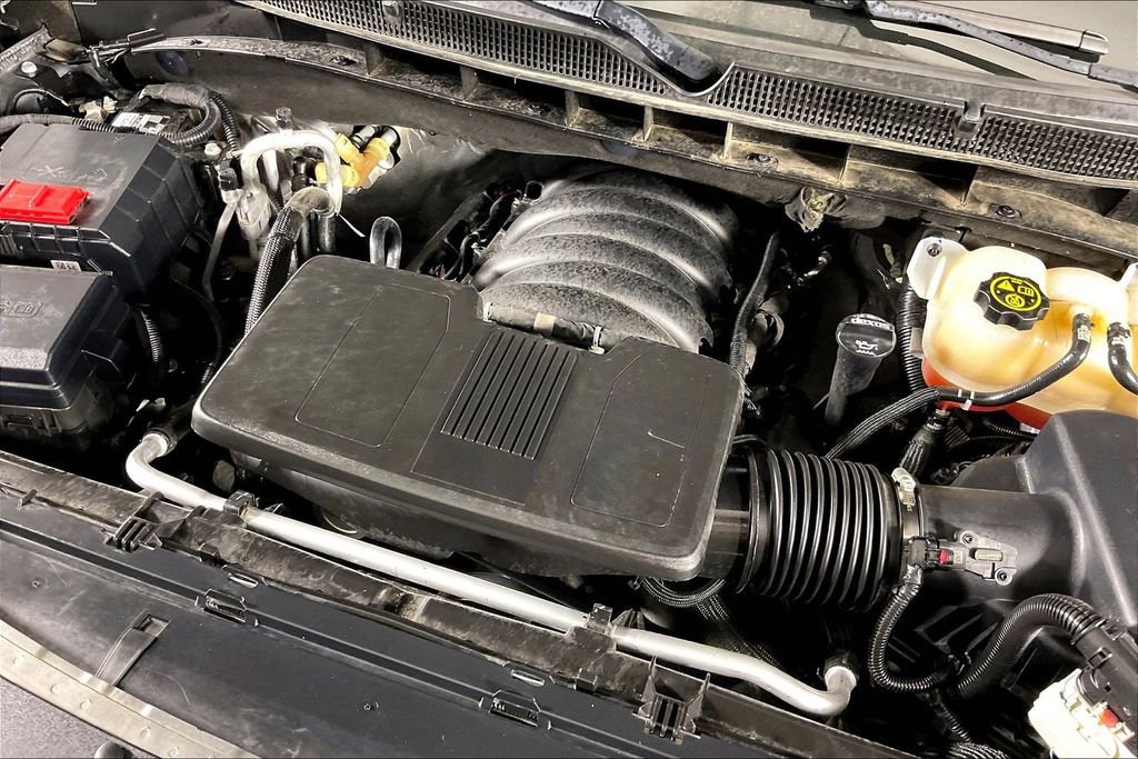 Used 2022 GMC Yukon Denali AWD/4WD image 44
