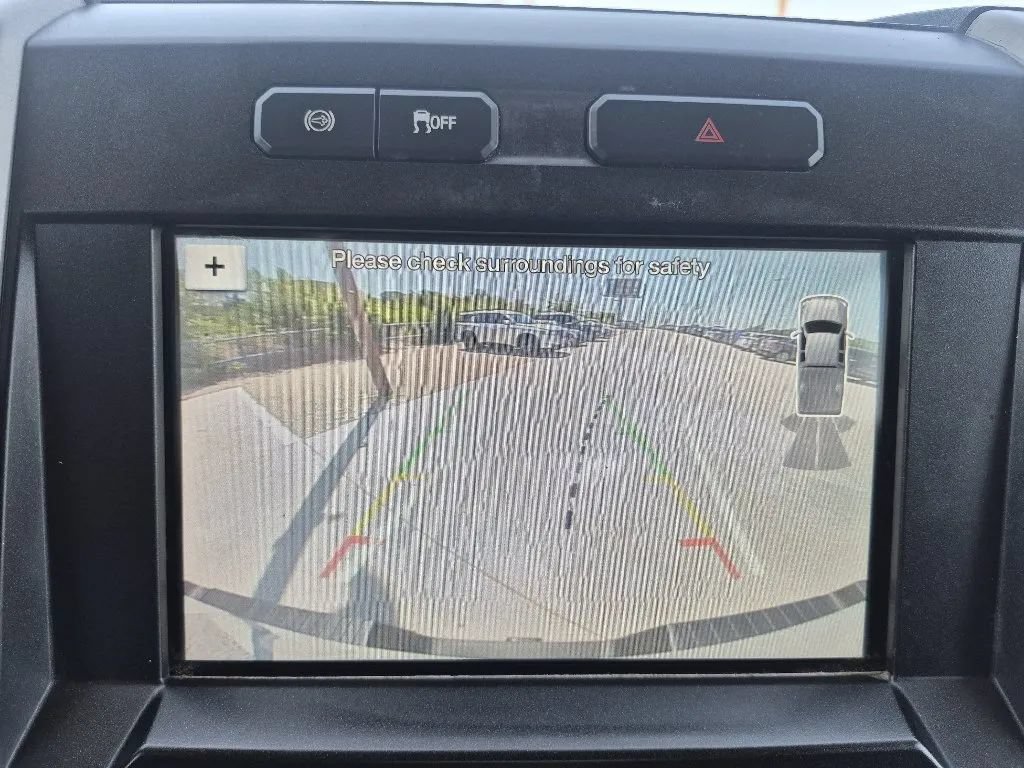 Used 2019 Ford F350 Lariat w/ Camper Package AWD/4WD image 33