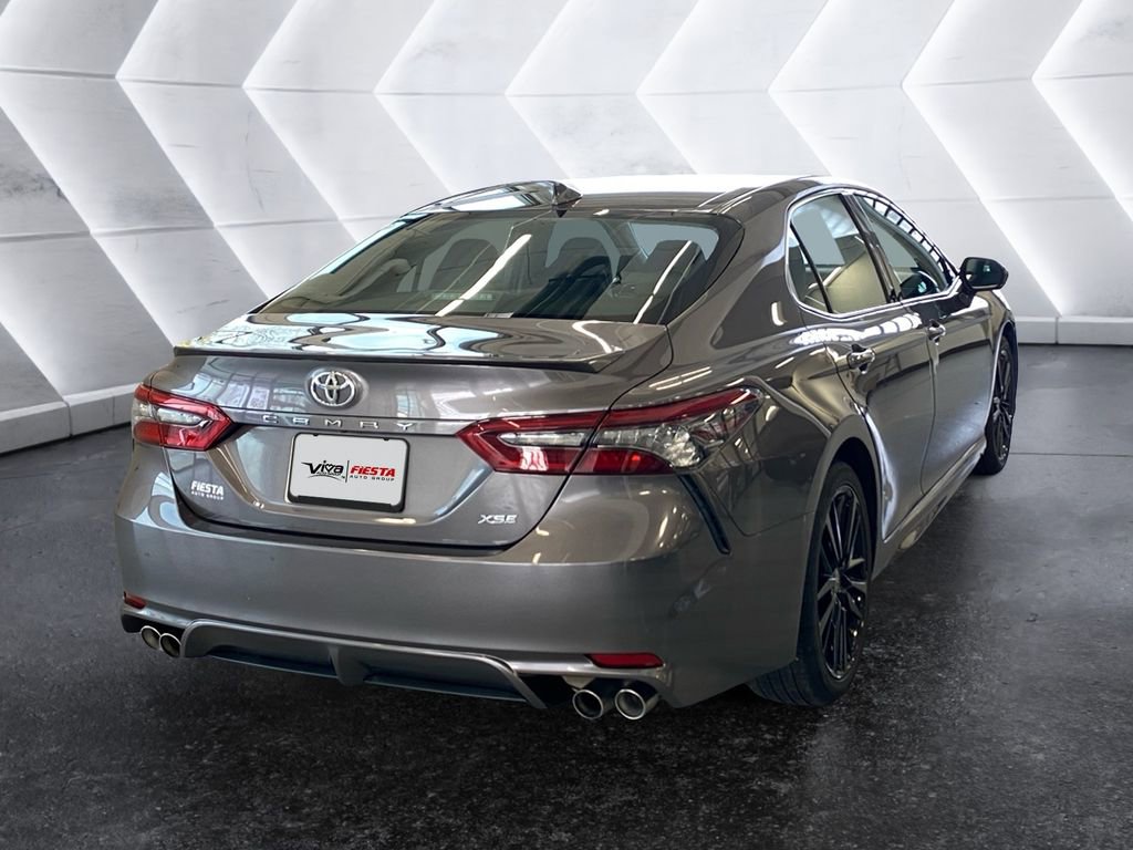 Used 2023 Toyota Camry XSE image 4