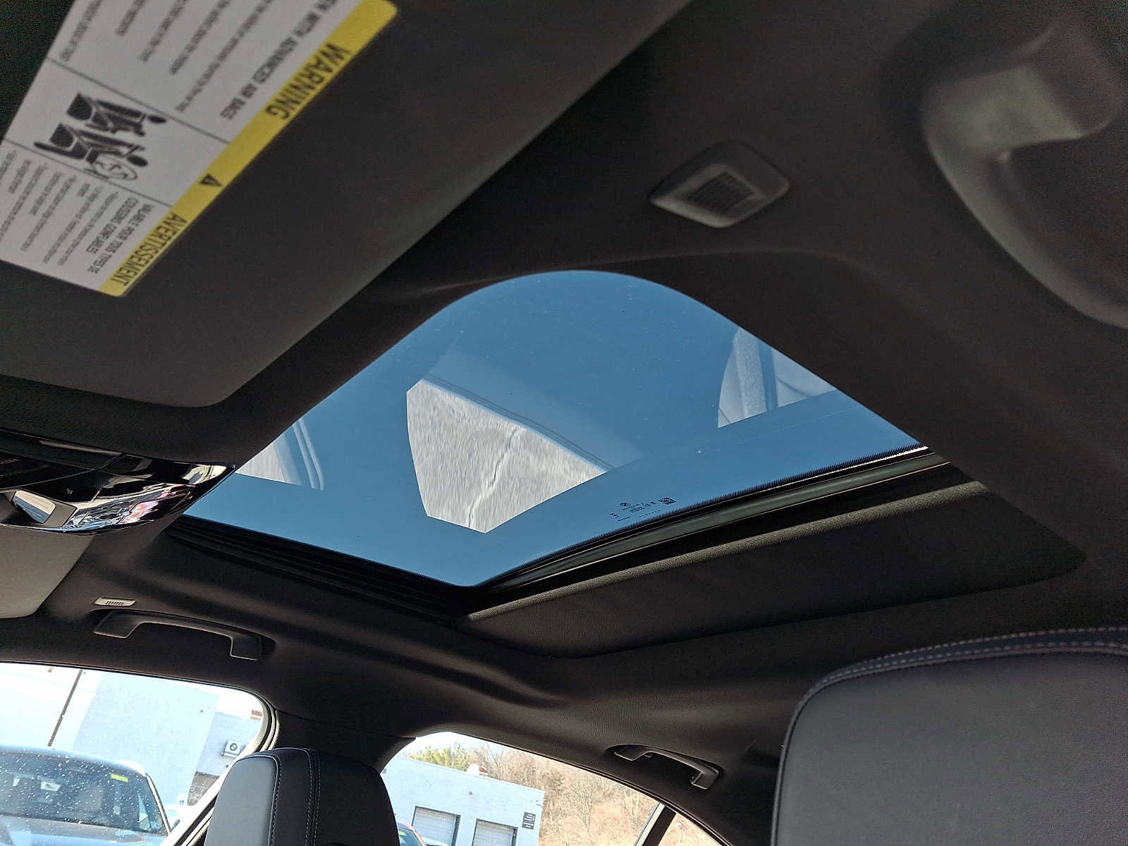 Used 2024 BMW i5 eDrive40i w/ Premium Package image 14