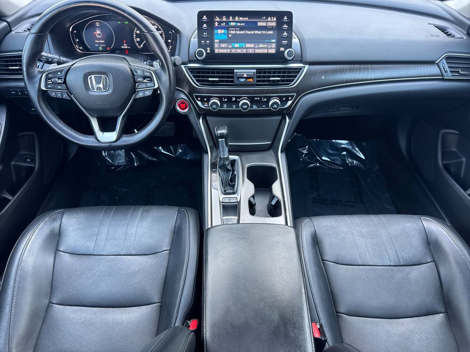 Used 2018 Honda Accord Touring image 15