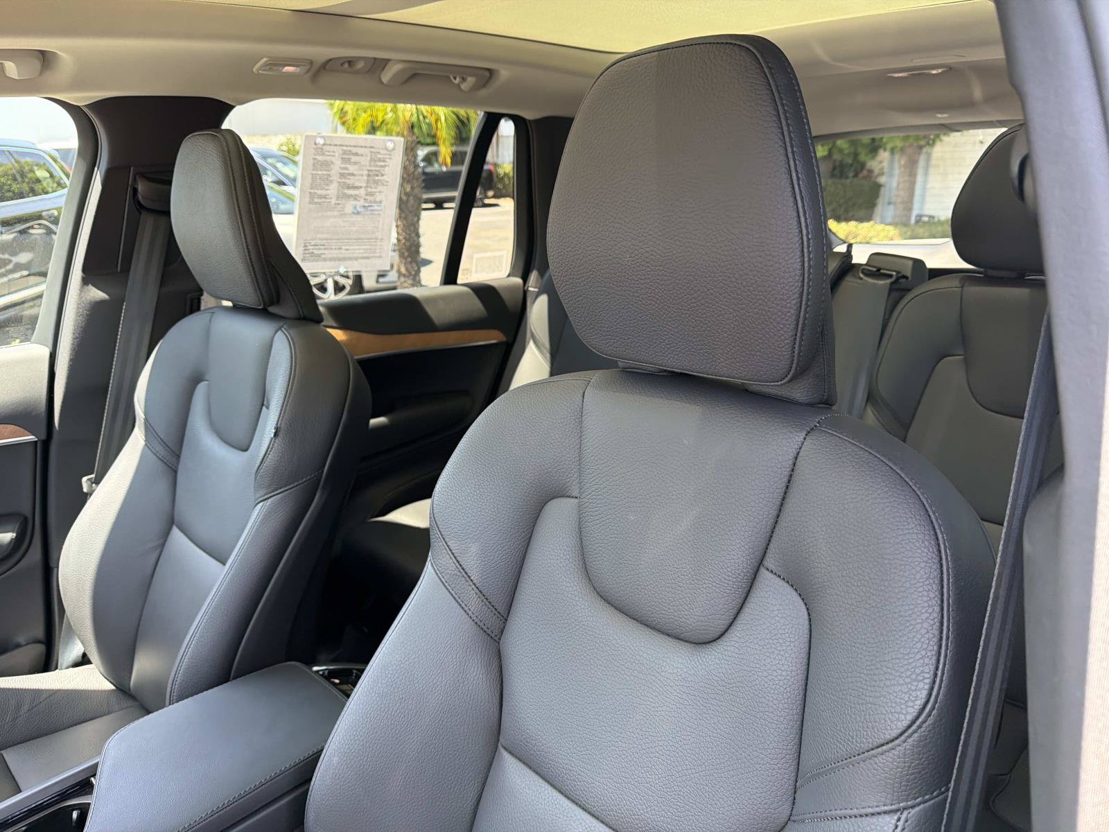 Certified 2024 Volvo XC90 T8 Plus w/ Protection Package Premier AWD/4WD image 19
