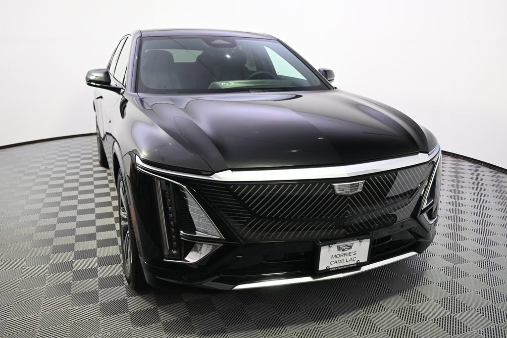 New 2026 Cadillac Lyriq Premium Luxury AWD/4WD image 9