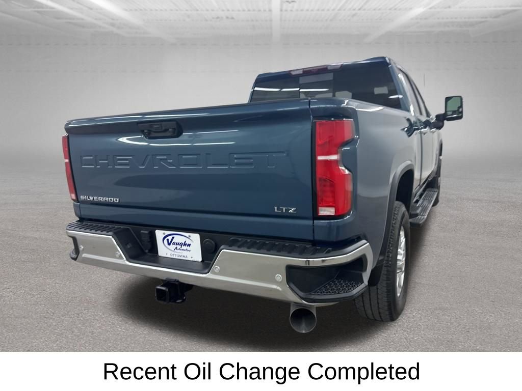 Used 2025 Chevrolet Silverado 2500 LTZ w/ LTZ Convenience Package image 12