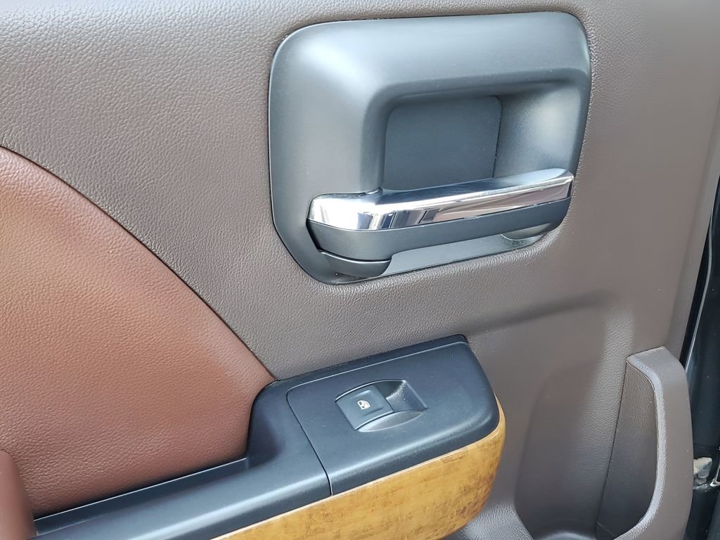 Used 2019 Chevrolet Silverado 3500 High Country w/ Duramax Plus Package image 47