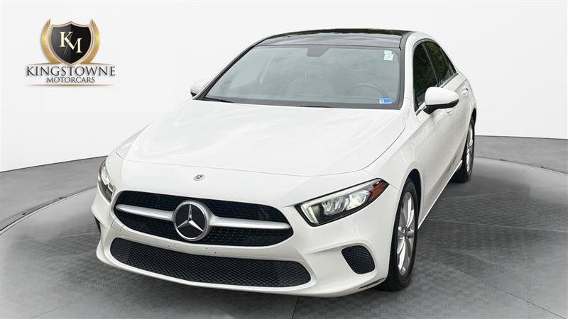Used 2022 Mercedes-Benz A 220 image 1