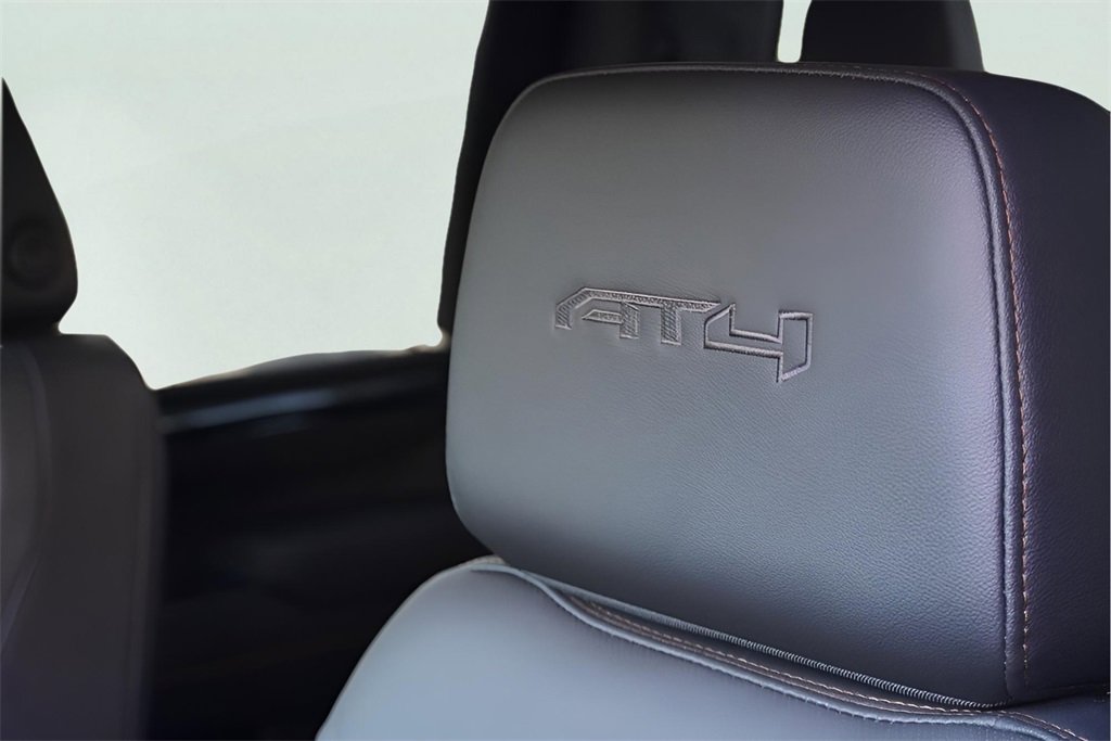 New 2026 GMC Sierra 2500 AT4 w/ AT4 Premium Plus Package image 9