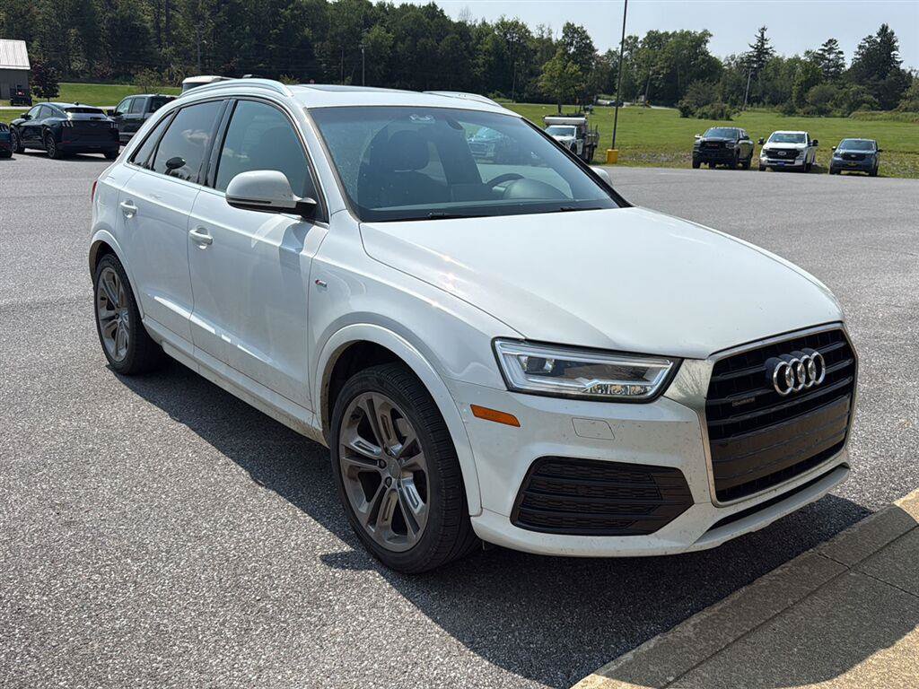 Used 2016 Audi Q3 2.0T Prestige AWD/4WD image 3
