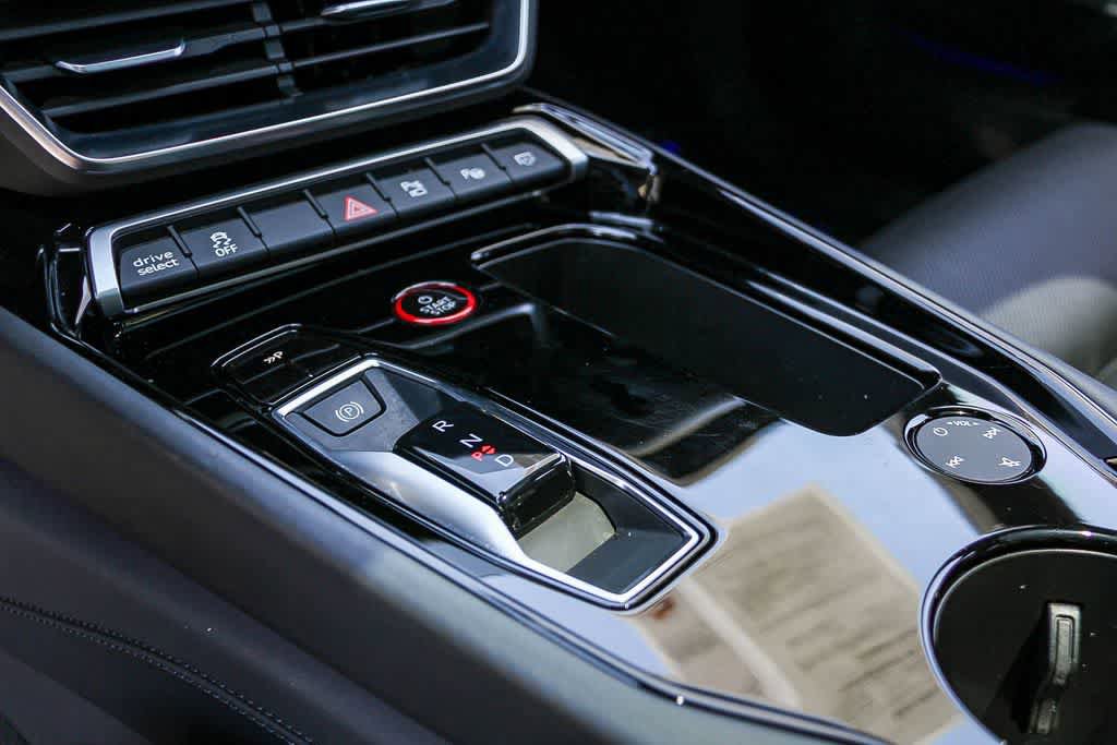 Used 2024 Audi e-tron GT Prestige w/ Prestige Package AWD/4WD image 20