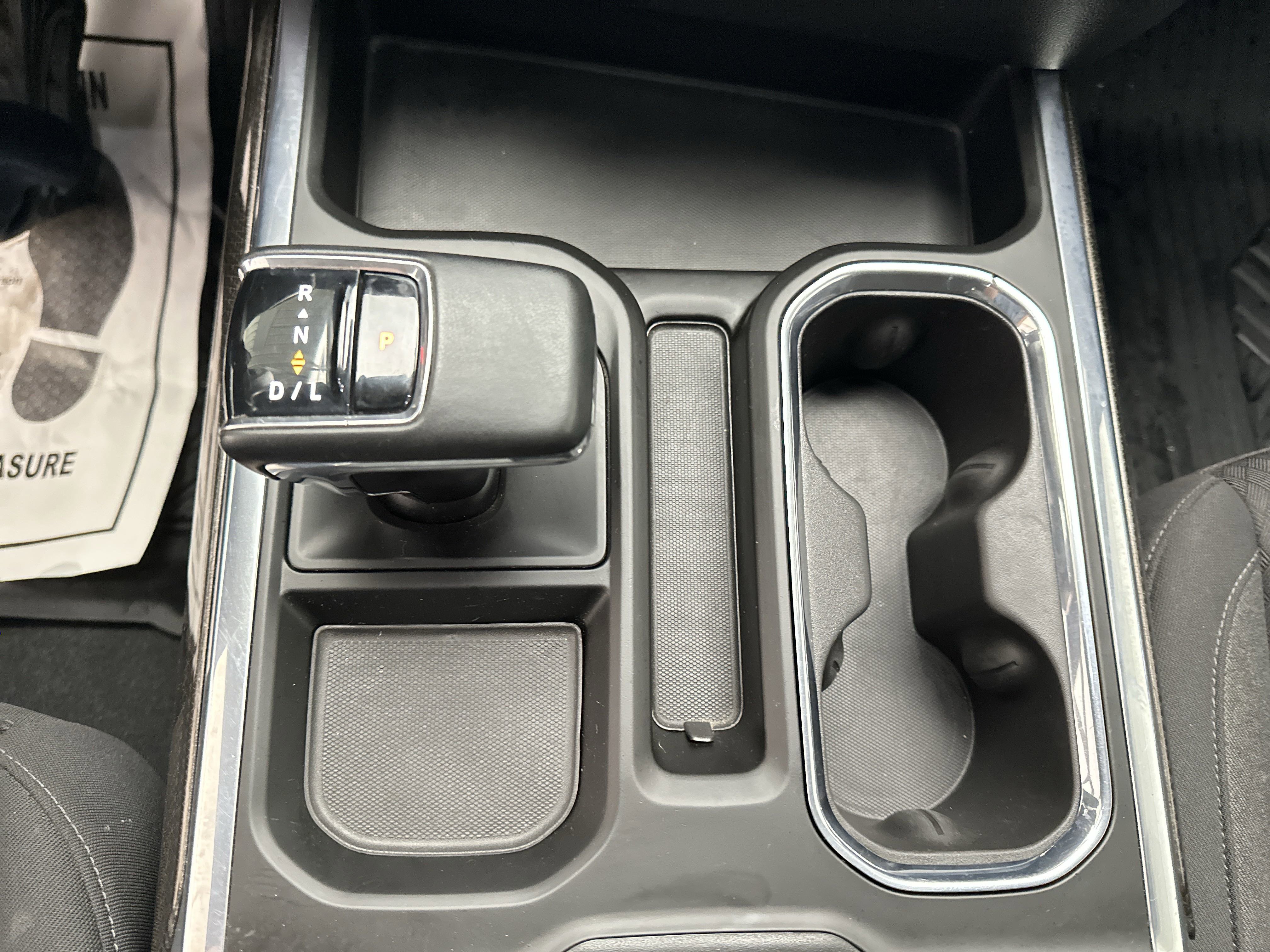 Used 2024 Chevrolet Silverado 1500 LT Trail Boss w/ Convenience Package II image 39