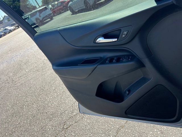Used 2020 Chevrolet Equinox LT w/ Driver Convenience Package FWD image 15
