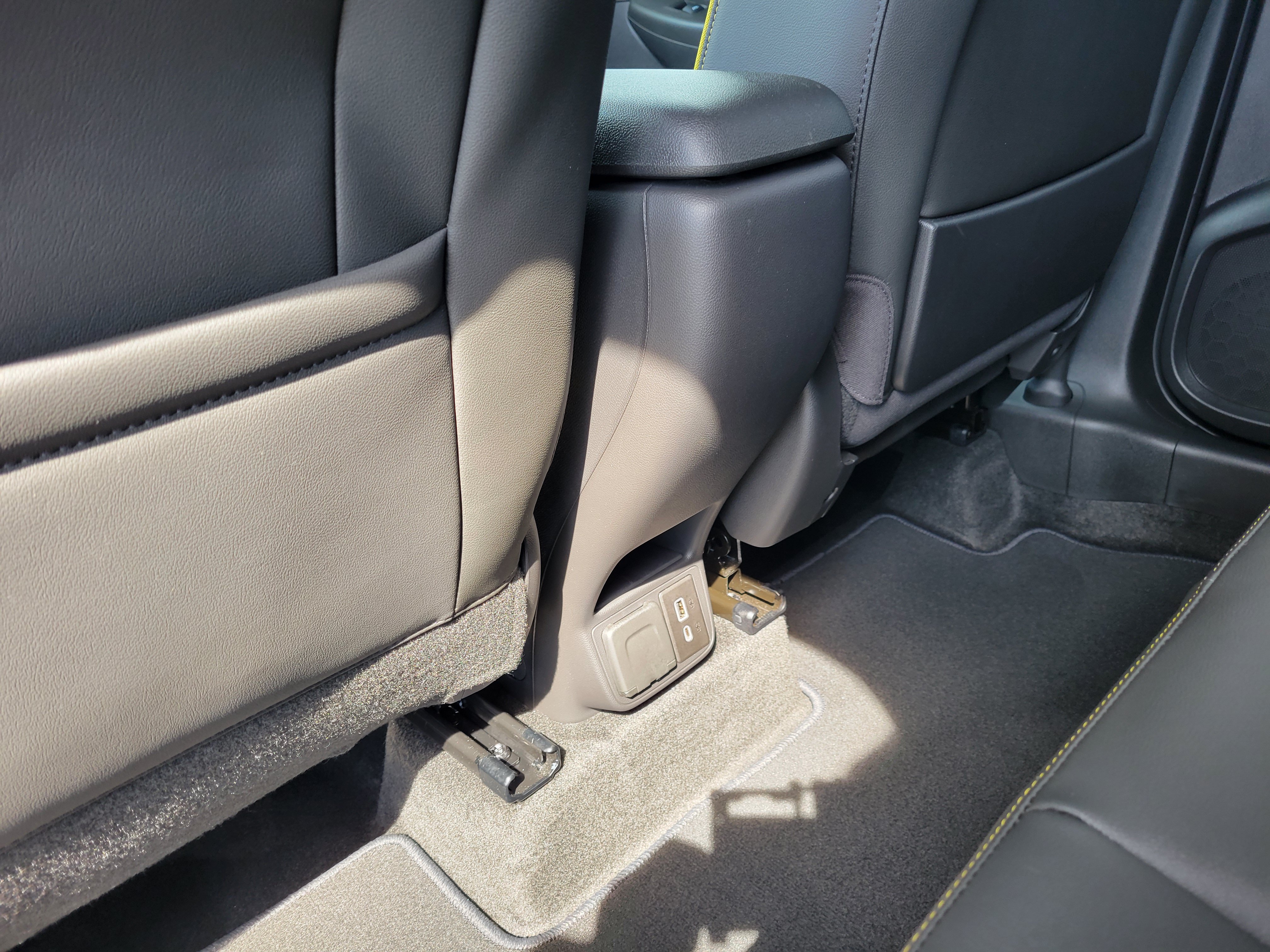 Used 2025 Chevrolet TrailBlazer ACTIV w/ Convenience Package FWD image 32