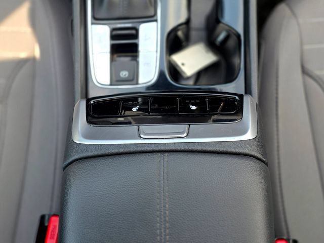 Used 2024 Hyundai Santa Cruz SEL w/ Activity Package AWD/4WD image 30