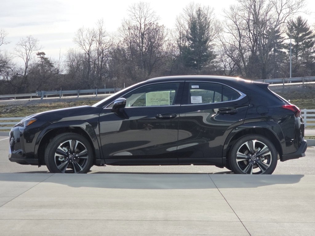 New 2025 Lexus UX 300h AWD image 24