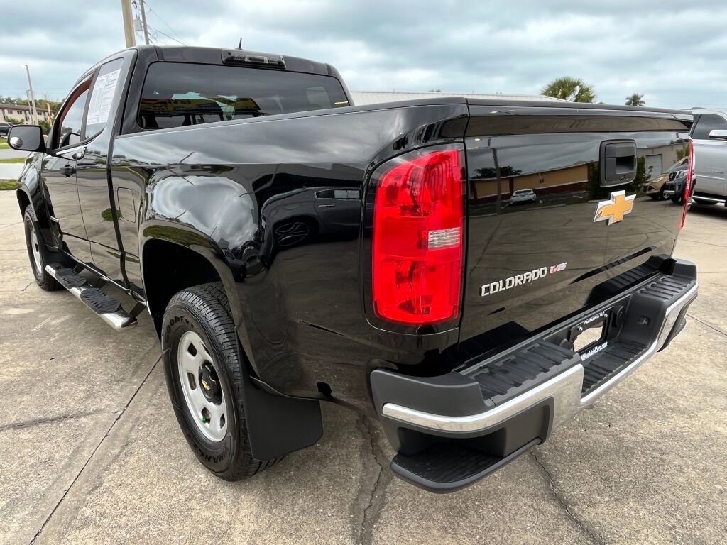 Used 2018 Chevrolet Colorado W/T image 5