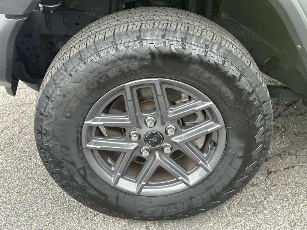 Used 2024 Jeep Wrangler Sport AWD/4WD image 9