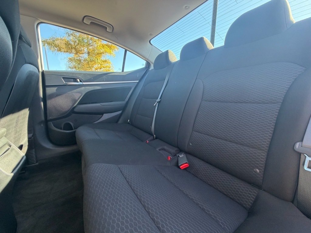 Used 2020 Hyundai Elantra Value Edition w/ Cargo Package (C1) FWD image 6