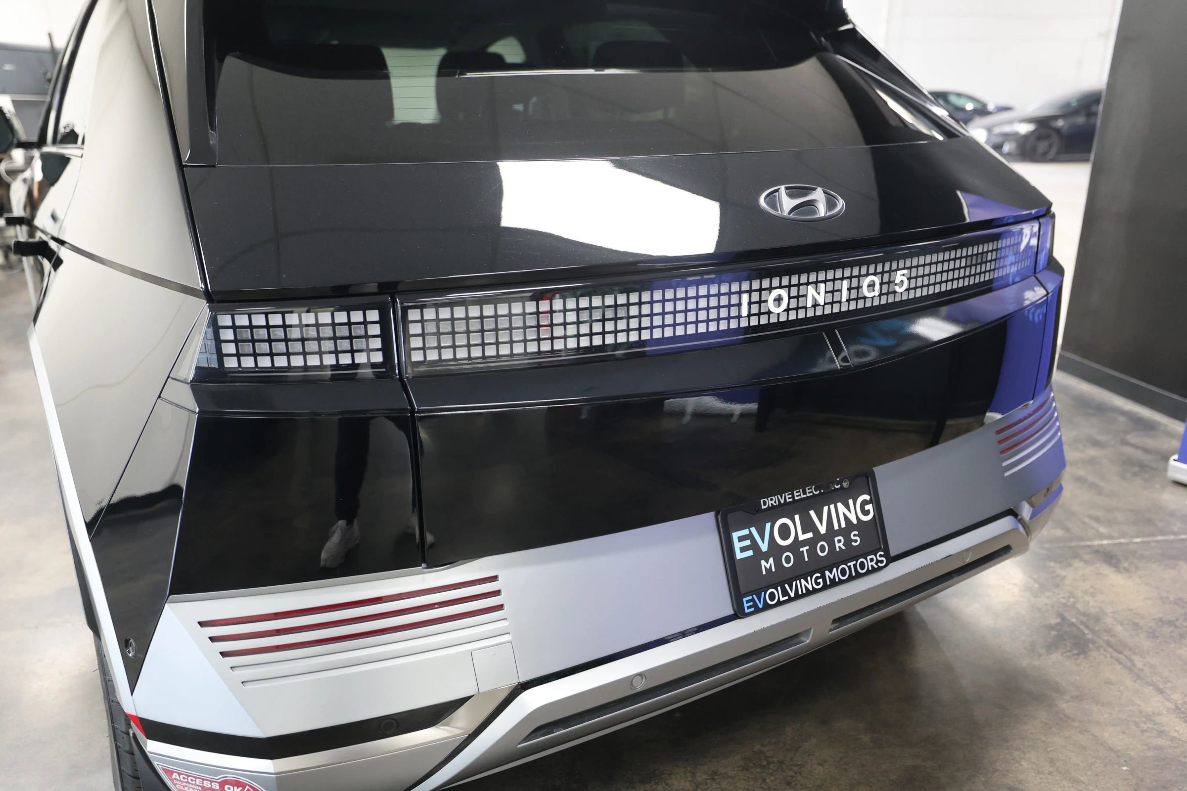 Used 2024 Hyundai Ioniq 5 Limited image 15