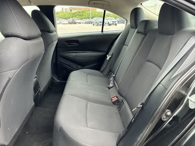 Used 2022 Toyota Corolla LE FWD image 18