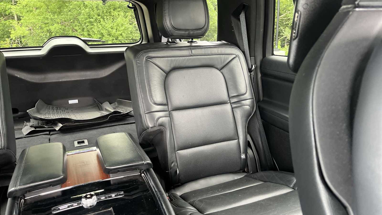 Used 2019 Lincoln Navigator Reserve AWD/4WD image 34