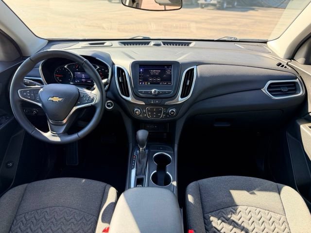 Used 2024 Chevrolet Equinox LT FWD image 22