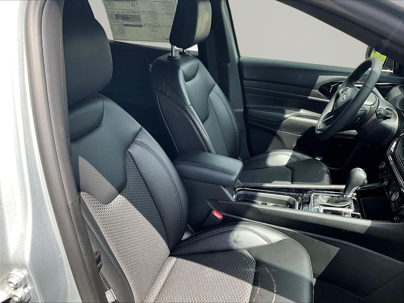 New 2026 Jeep Compass Latitude AWD/4WD image 18