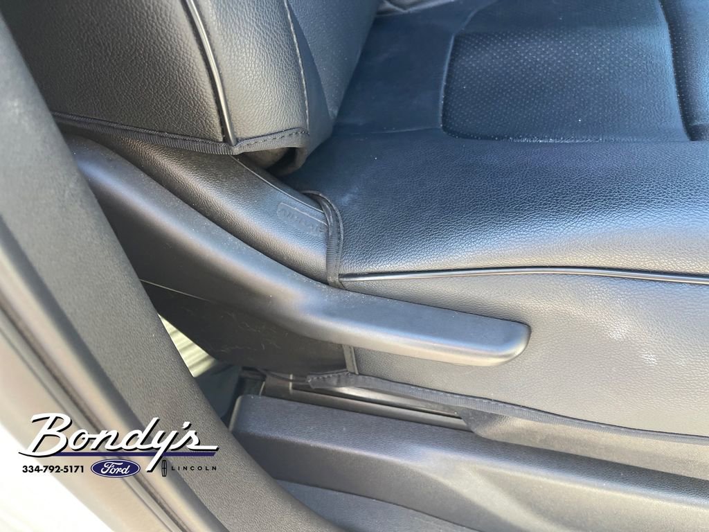 Used 2021 Chevrolet Silverado 1500 Custom AWD/4WD image 17