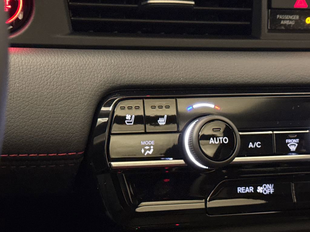 New 2026 Honda Pilot Black Edition image 28