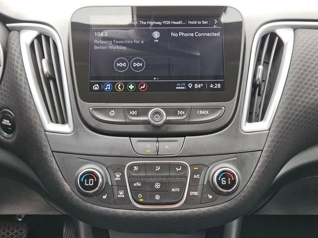 Used 2023 Chevrolet Malibu LT image 16