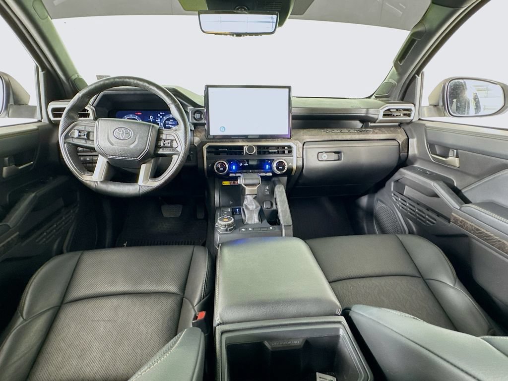 Used 2024 Toyota Tacoma Limited w/ Limited Package (LT) AWD/4WD image 28