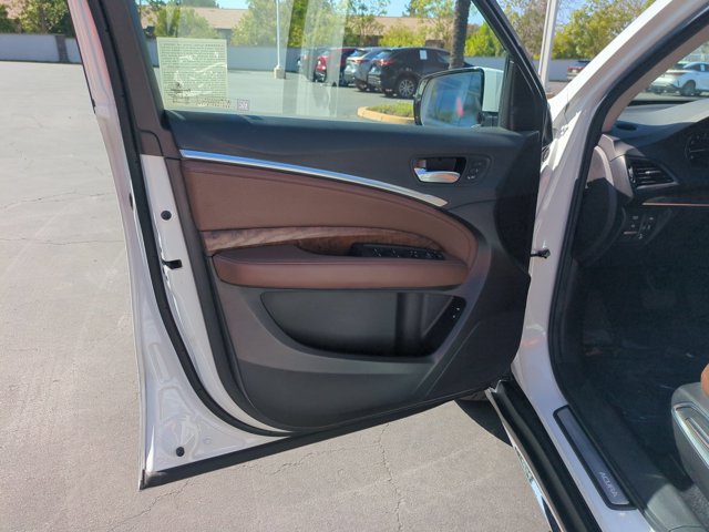 Used 2020 Acura MDX w/ Technology Package FWD image 14