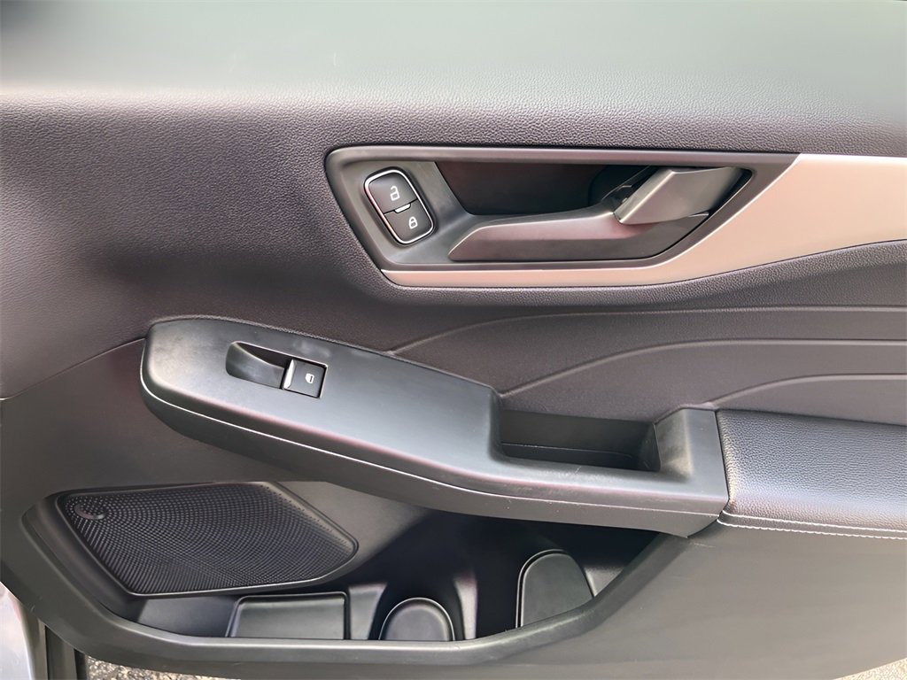 Used 2022 Ford Escape SE w/ Convenience Package image 32