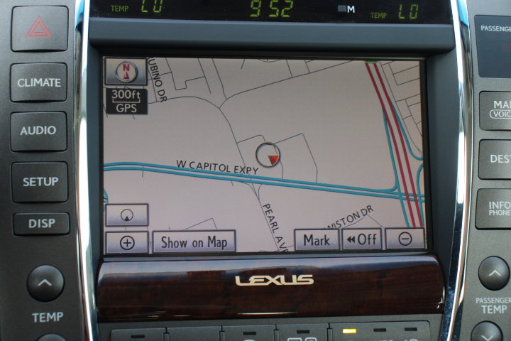 Used 2011 Lexus ES 350 image 26