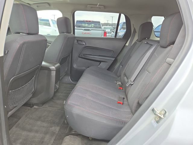 Used 2015 GMC Terrain SLE image 28