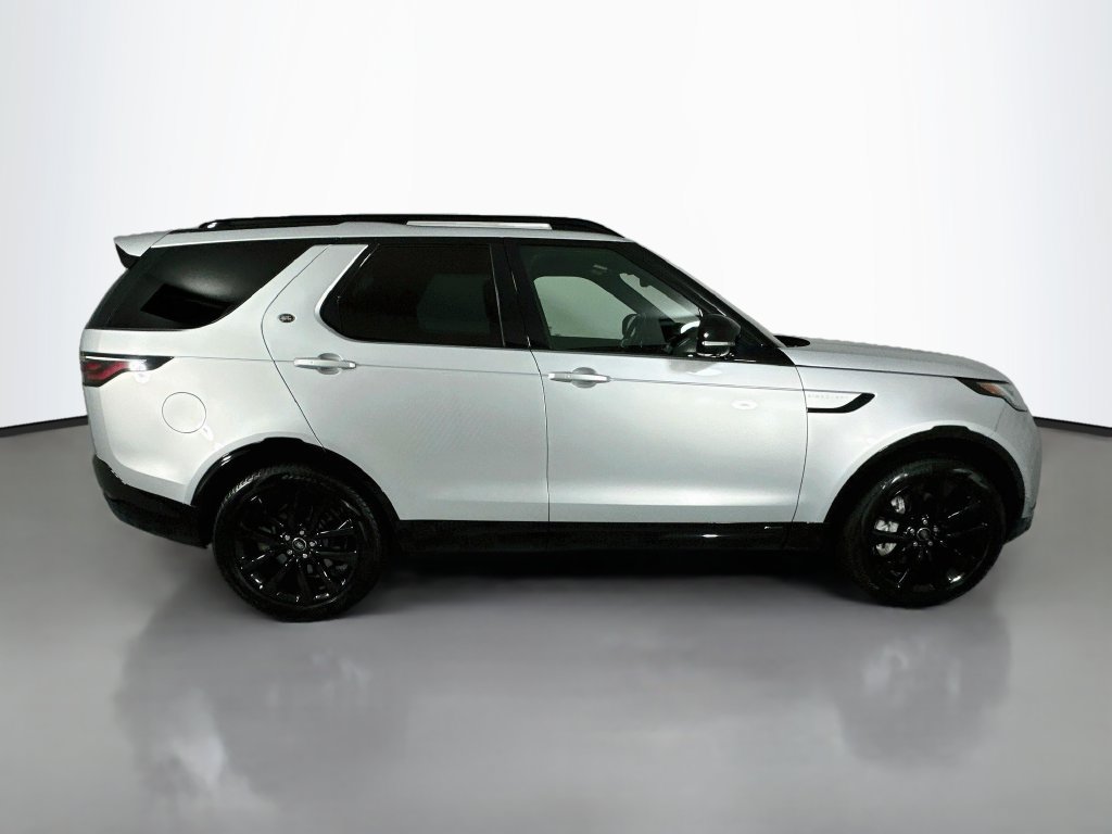 Used 2021 Land Rover Discovery S R-Dynamic AWD/4WD image 8