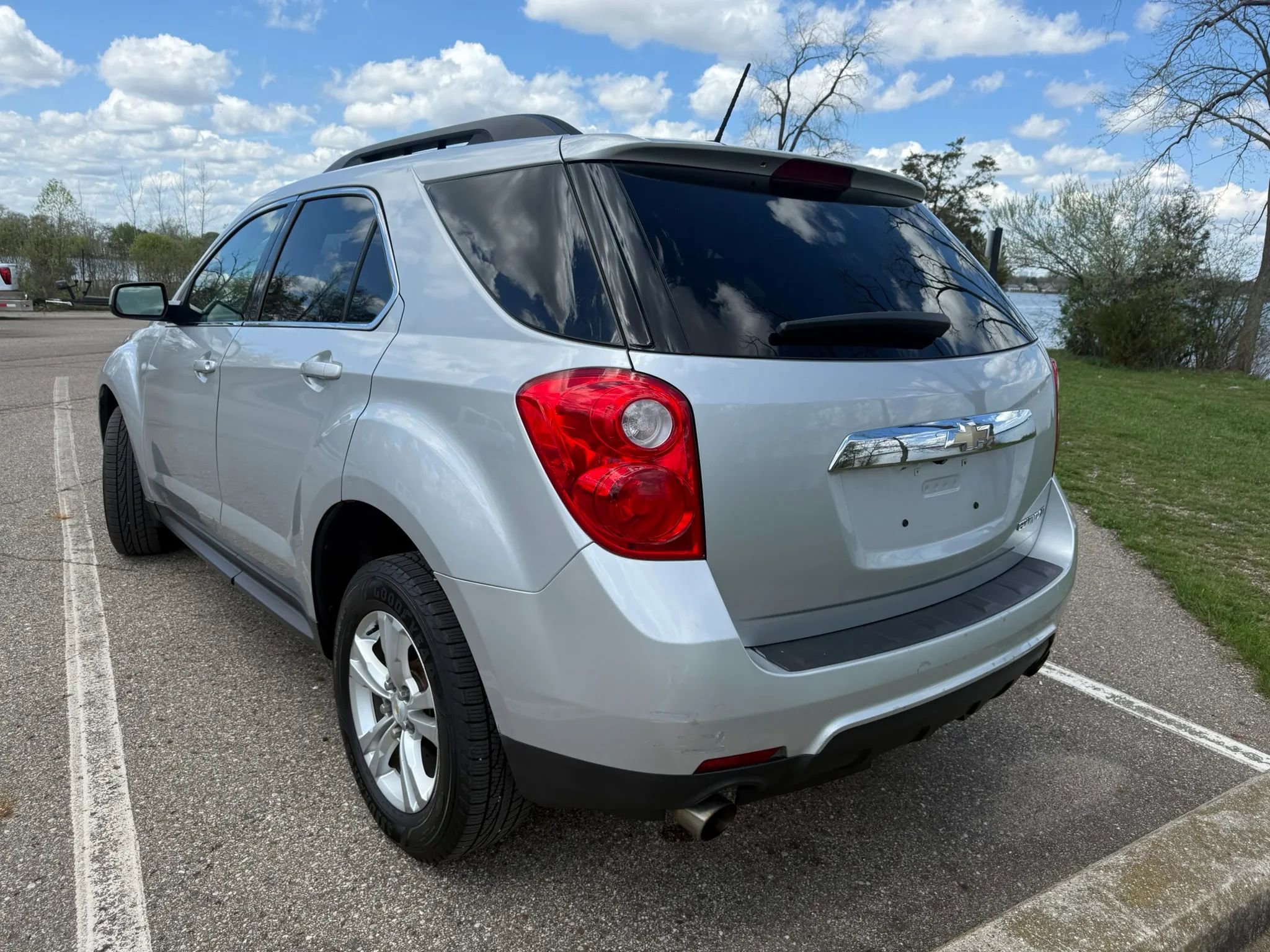 Used 2015 Chevrolet Equinox LT w/ Power Convenience Package FWD image 7