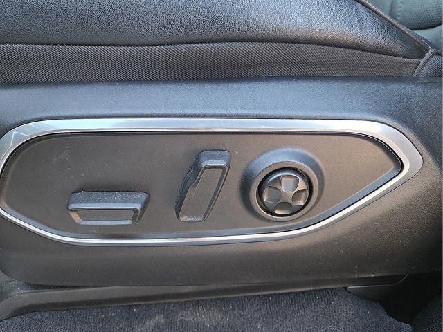 Used 2024 Jeep Wagoneer Series III w/ Premium Group I image 14