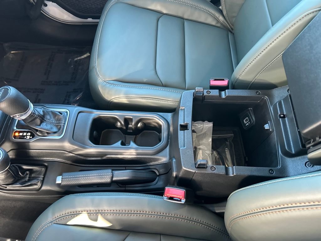 New 2025 Jeep Gladiator Mojave image 20