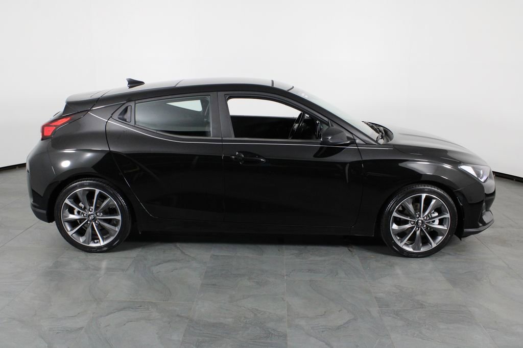 Used 2020 Hyundai Veloster 2.0 Premium FWD image 13