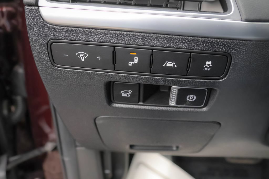 Used 2020 Hyundai Palisade Limited AWD/4WD image 16